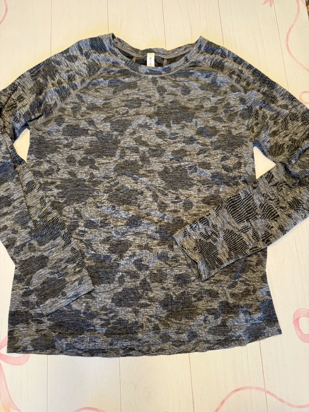 Athleta Momentum Seamless Long Sleeve Top Size XL
